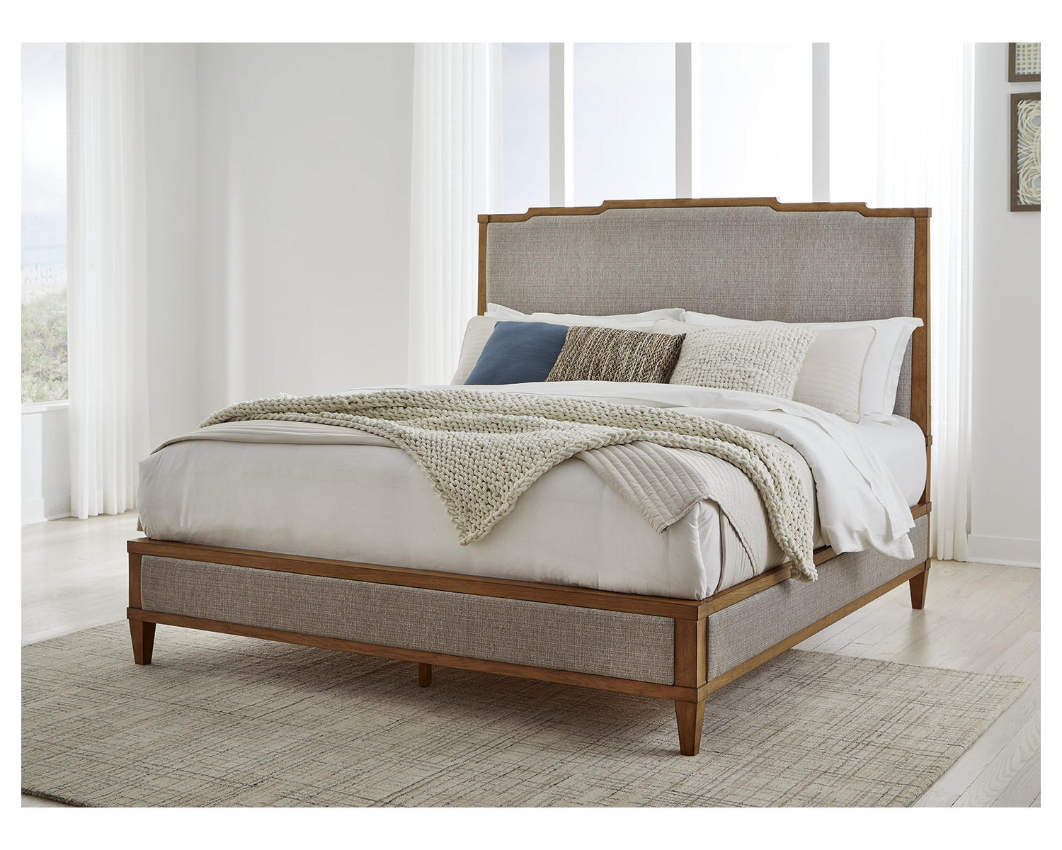 Sharlance King Upholstered Panel Bed