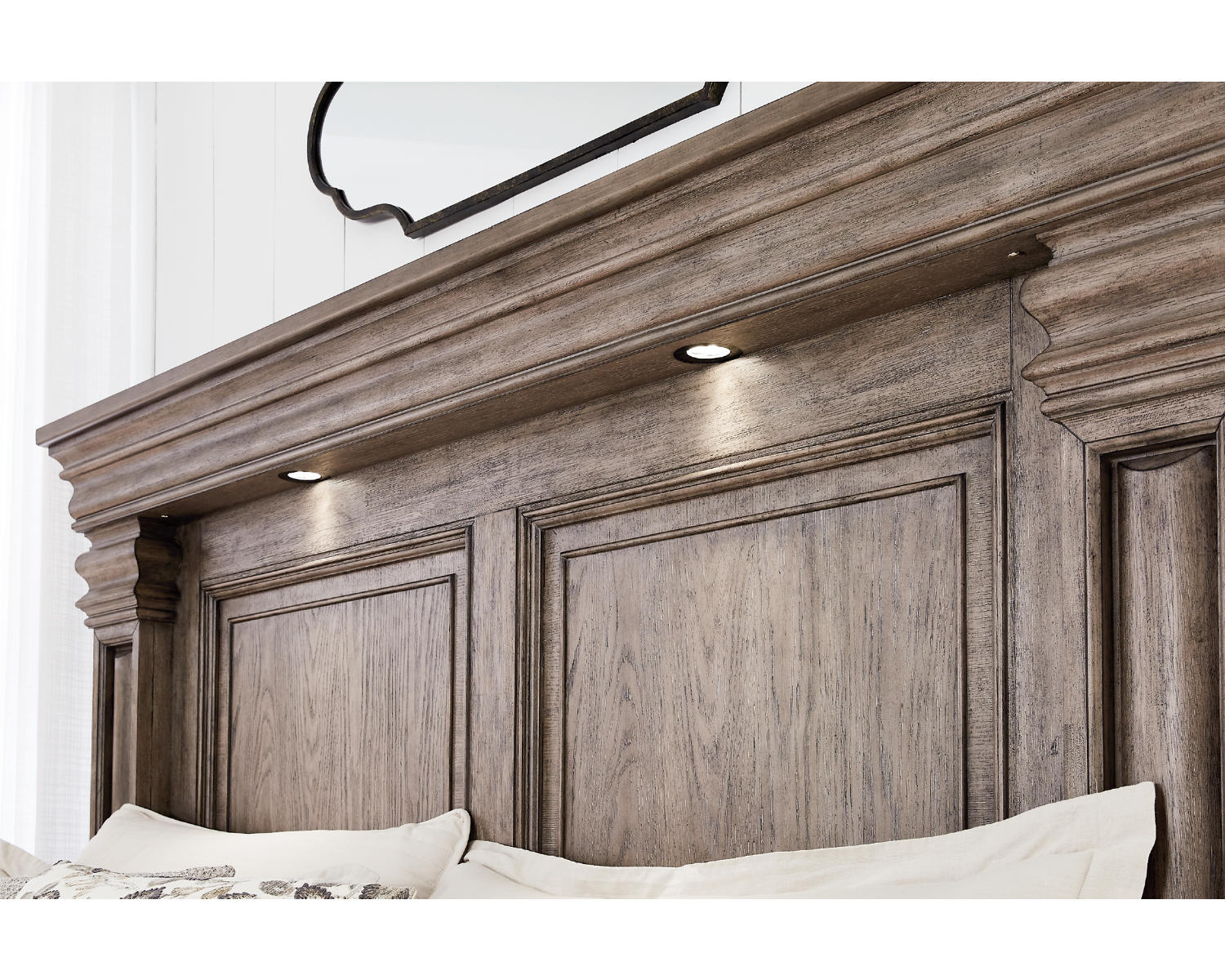 Blairhurst California King Panel Bed
