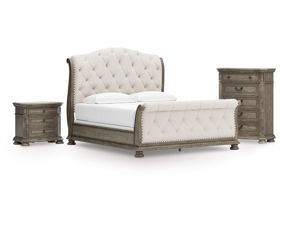 Cama tipo trineo California King de Ardenfield, cómoda y mesita de noche