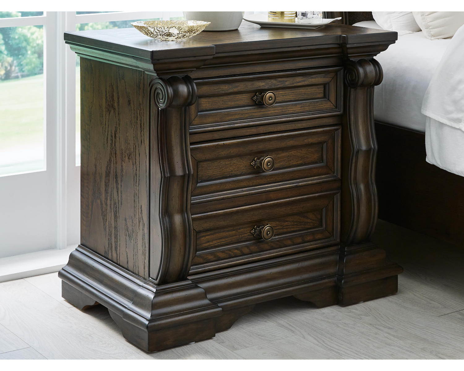 Maylee Nightstand