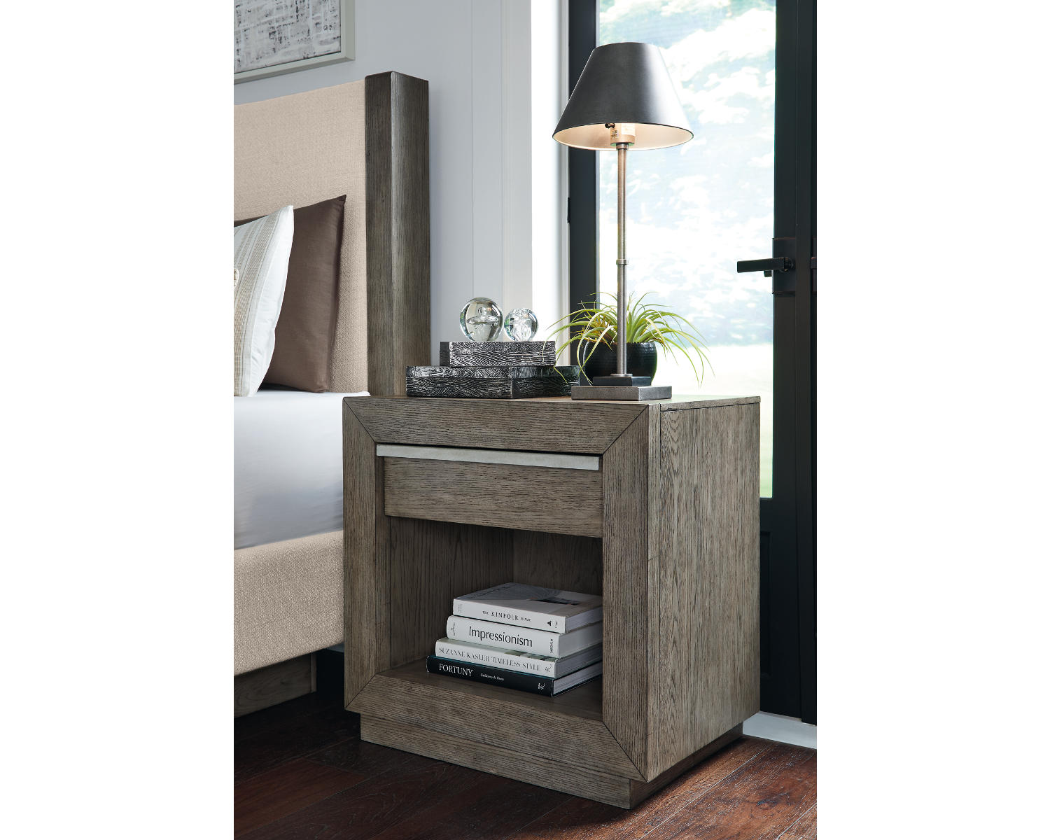 Anibecca Nightstand