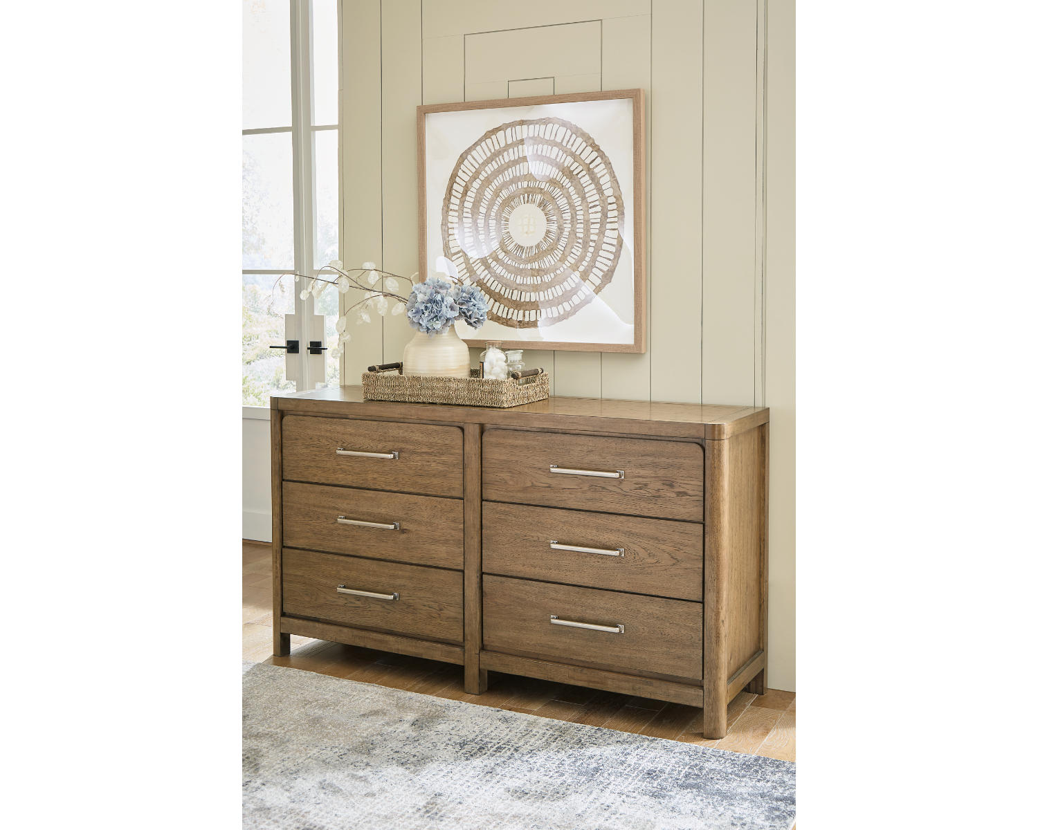 Cabalynn Dresser