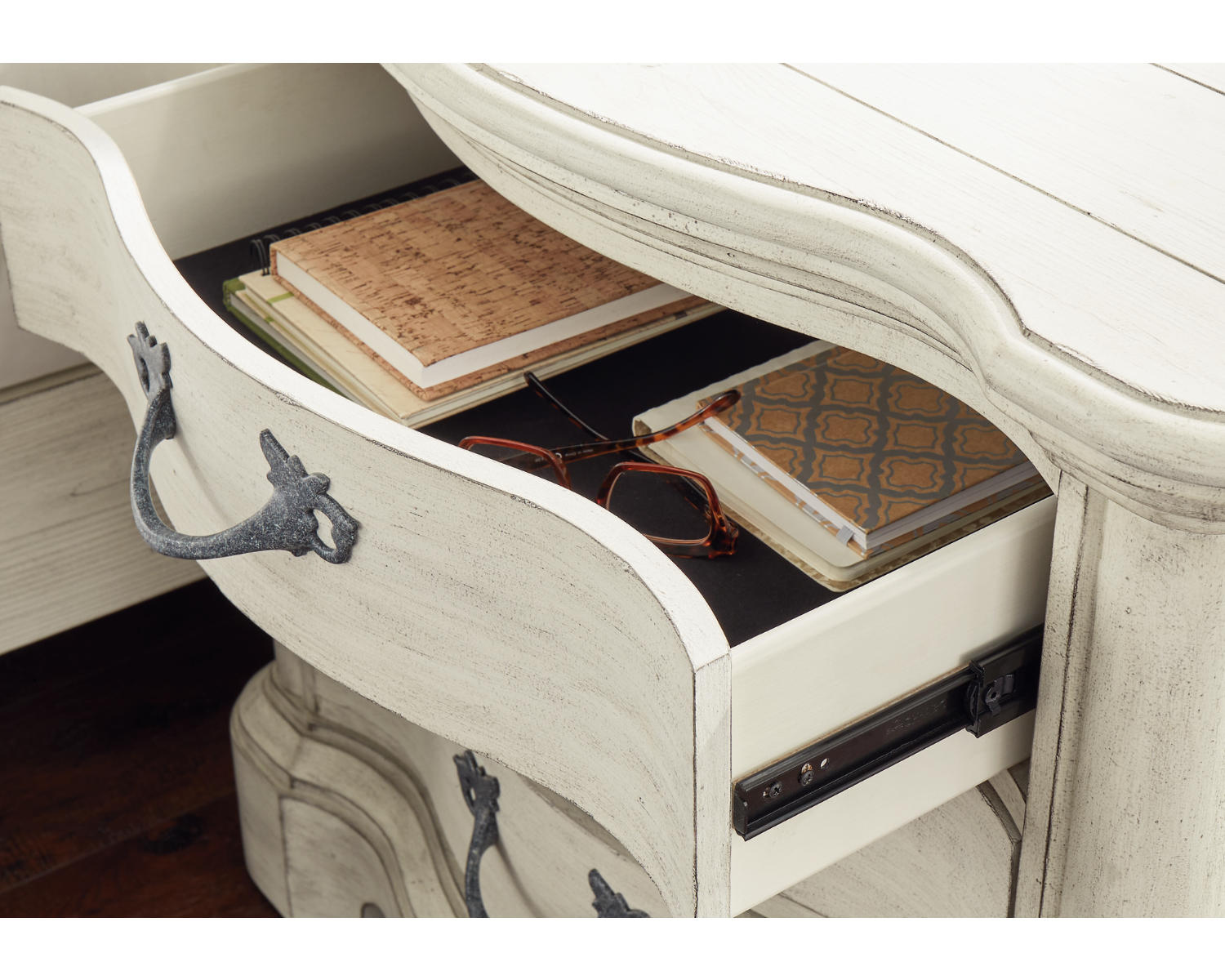 Arlendyne Queen Upholstered Panel Bed and 2 Nightstands