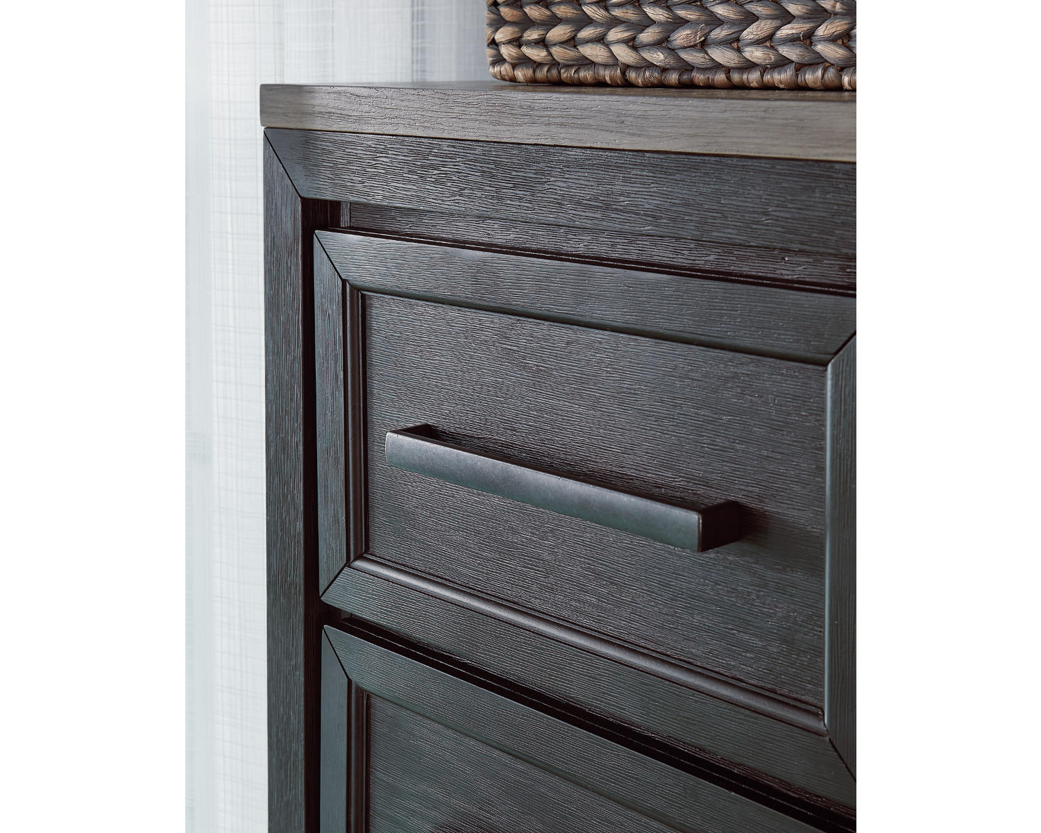 Foyland Dresser