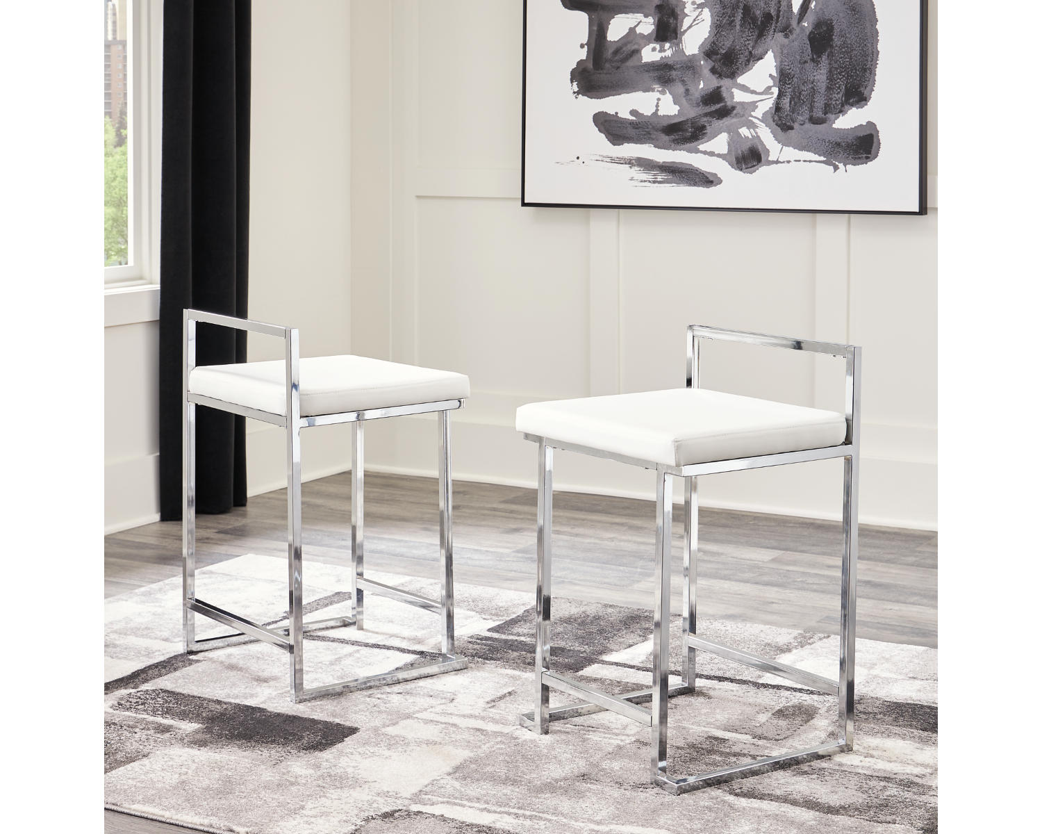 Madanere Counter Height Bar Stool