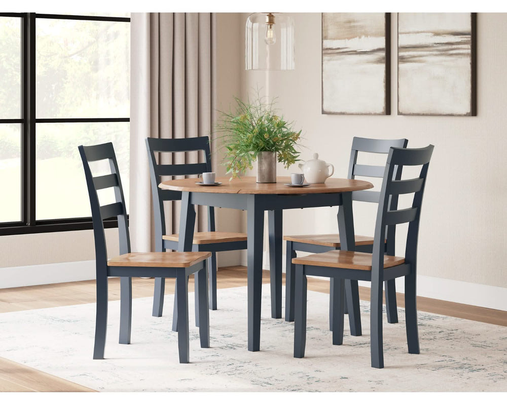 Mesa de comedor Gesthaven y 4 sillas