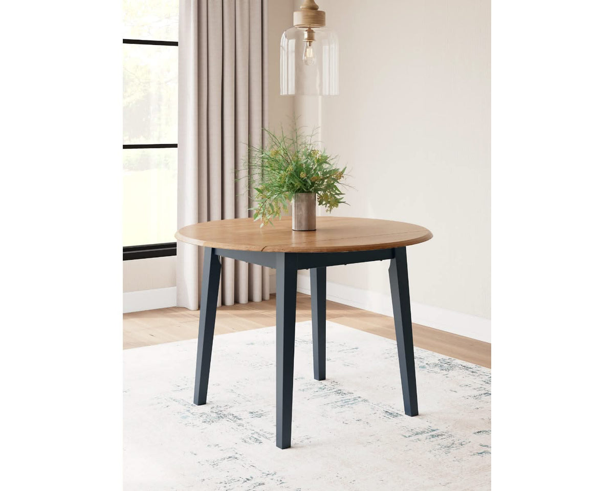 Gesthaven Dining Table and 2 Chairs