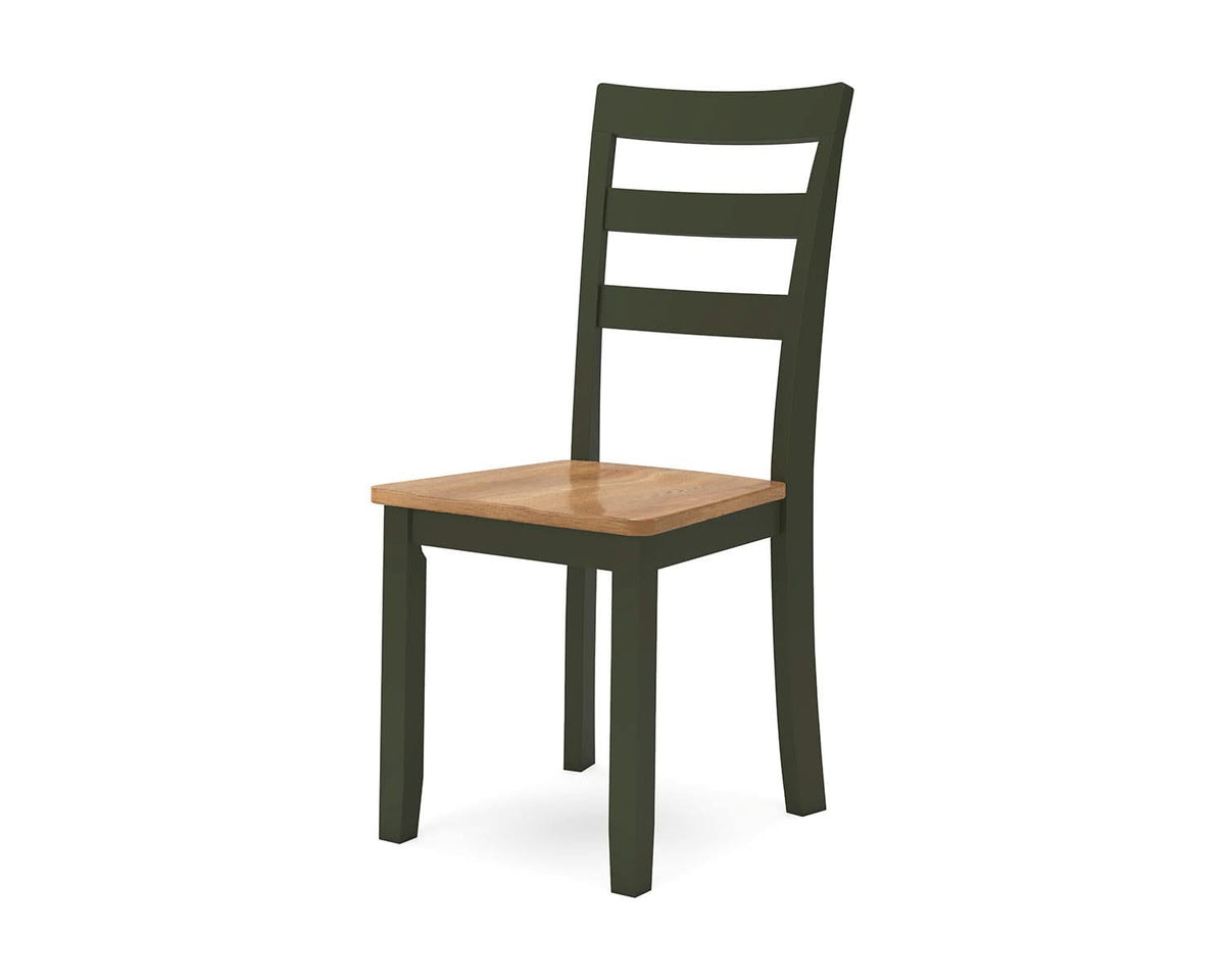 Gesthaven Dining Table and 2 Chairs