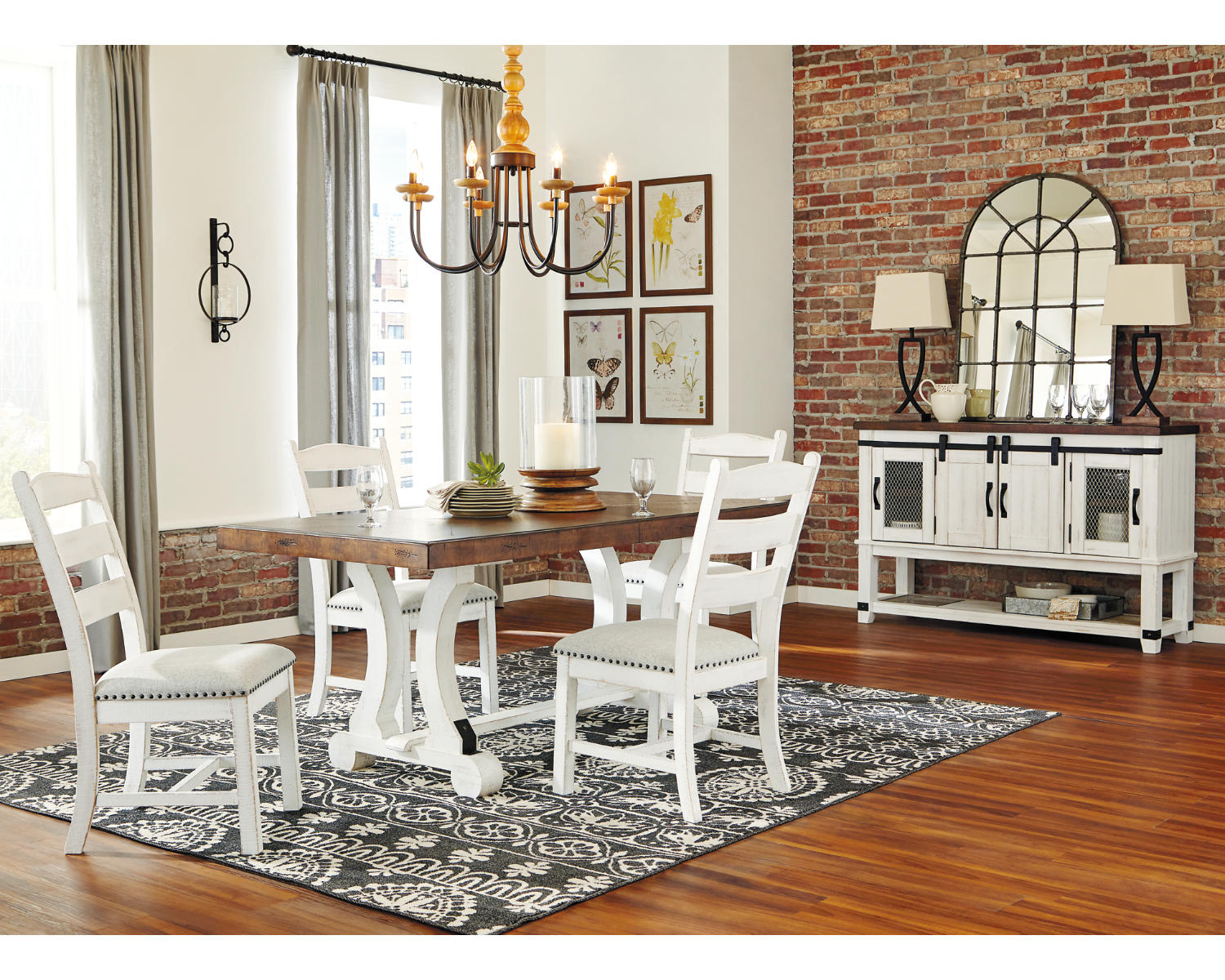Valebeck Dining Table