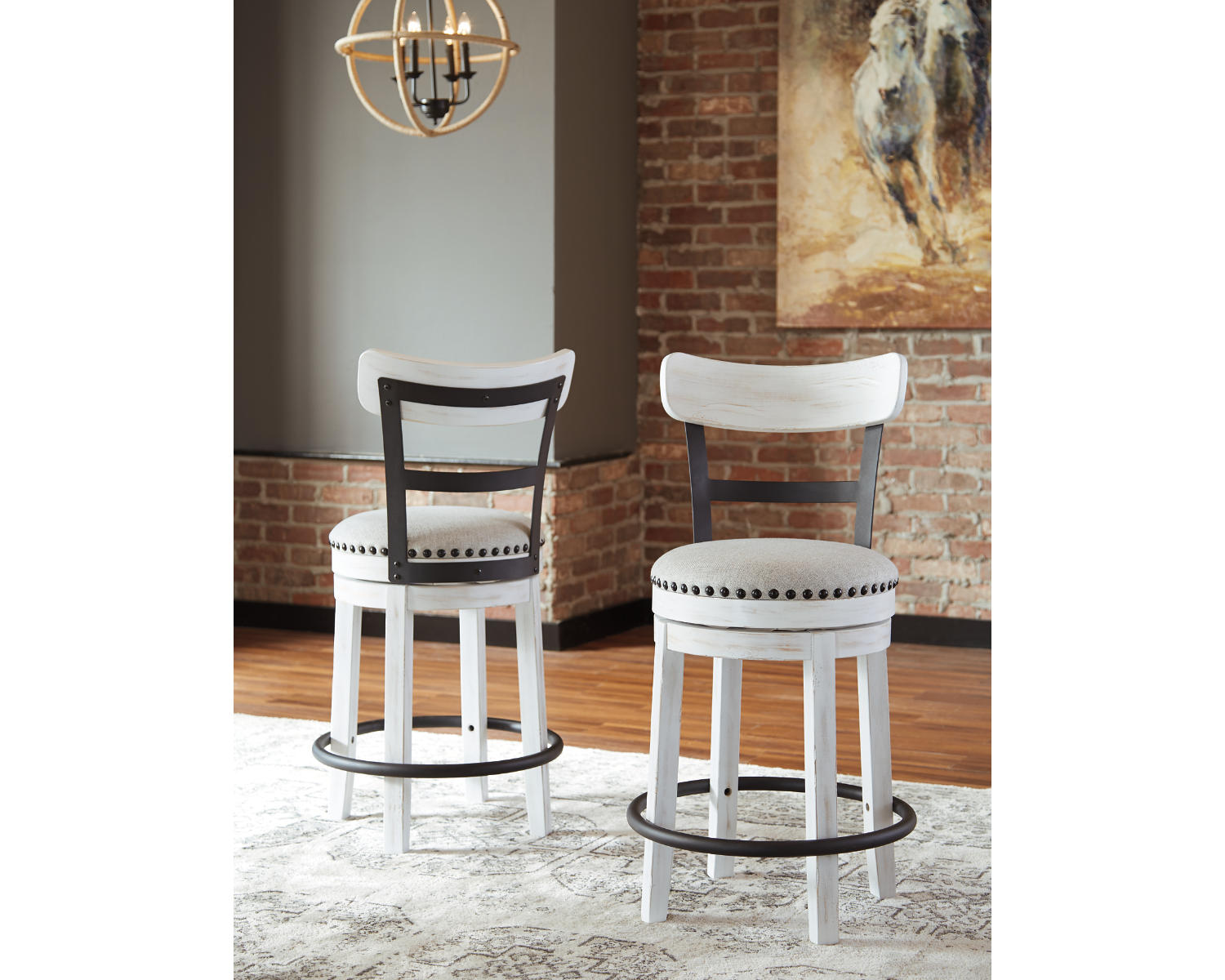 Valebeck Counter Height Barstool (Set of 2)
