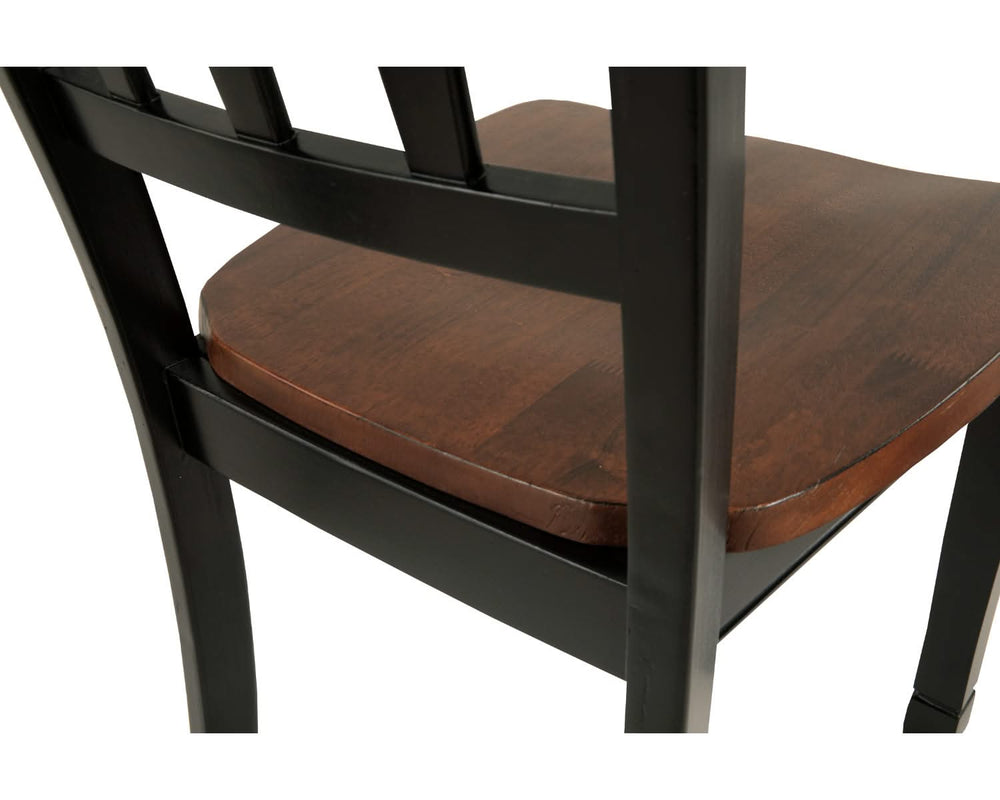Owingsville Dining Table and 6 Chairs