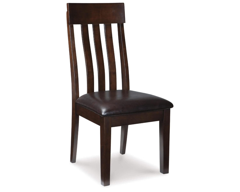 Mesa de comedor Haddigan y 8 sillas
