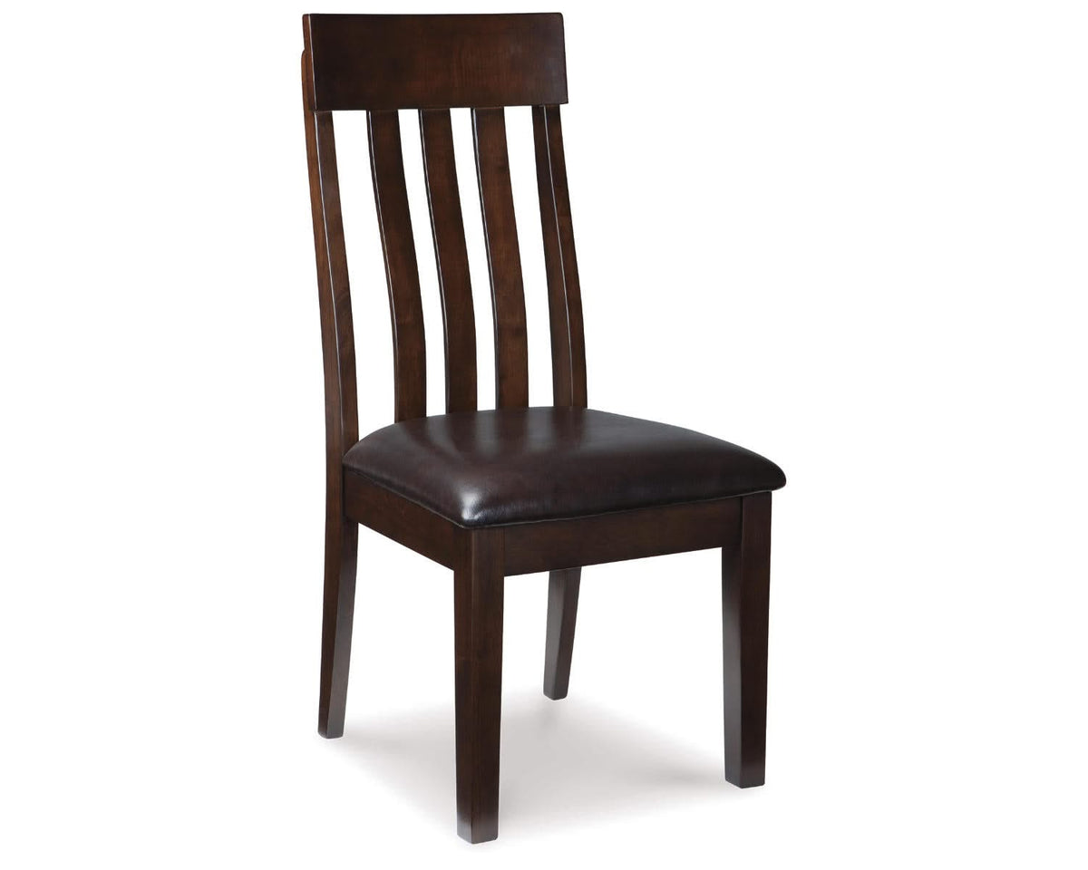 Mesa de comedor Haddigan y 8 sillas