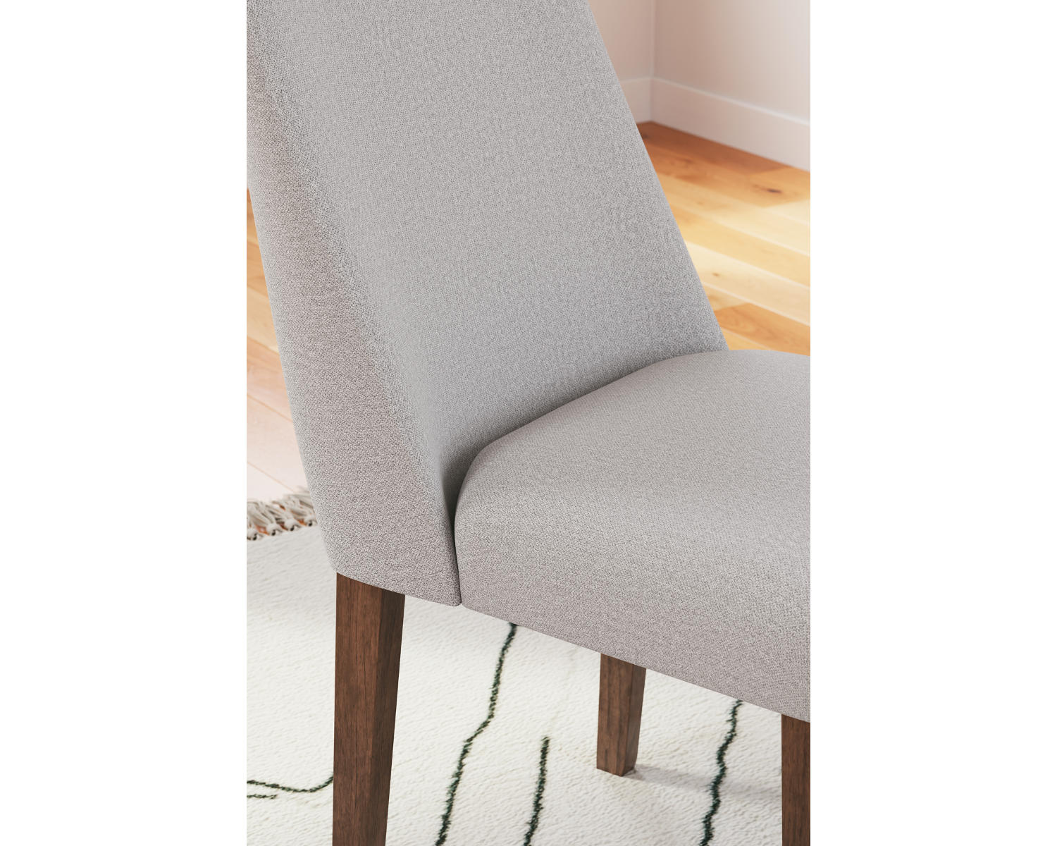 Lyncott Dining Chair (Set of 2)
