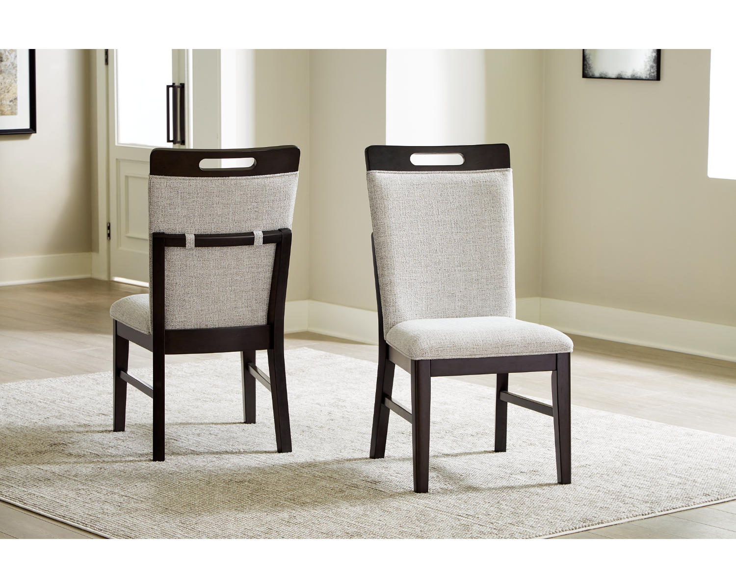 Neymorton Dining Chair (Set of 2)