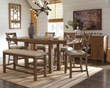 Mesa de comedor de altura de mostrador Moriville con 4 taburetes, banco y servidor