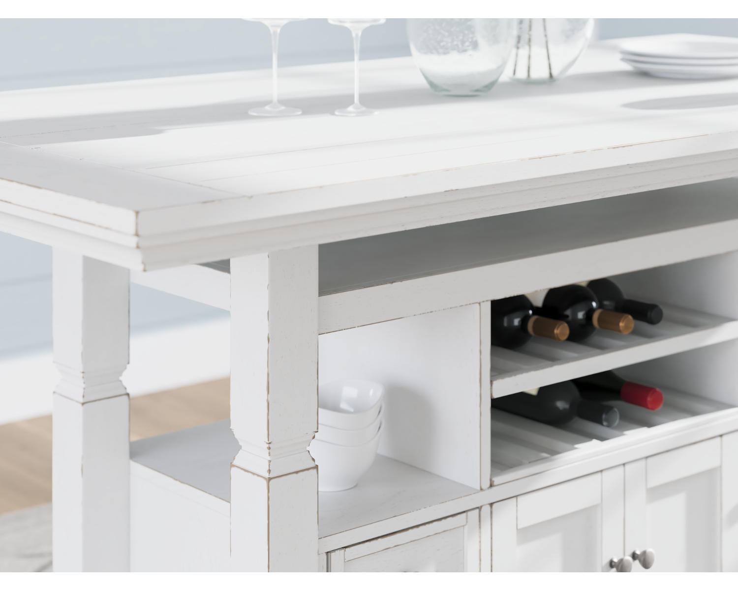 Robbinsdale Counter Height Dining Table