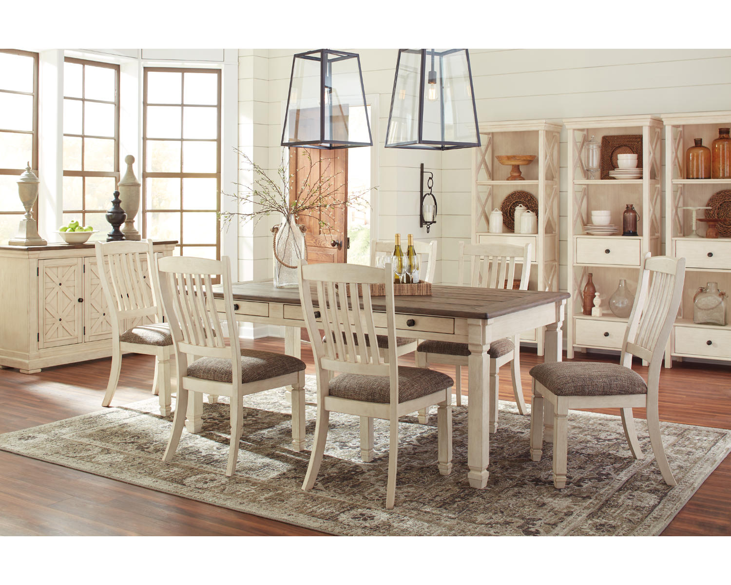 Bolanburg Dining Chair (Set of 2)