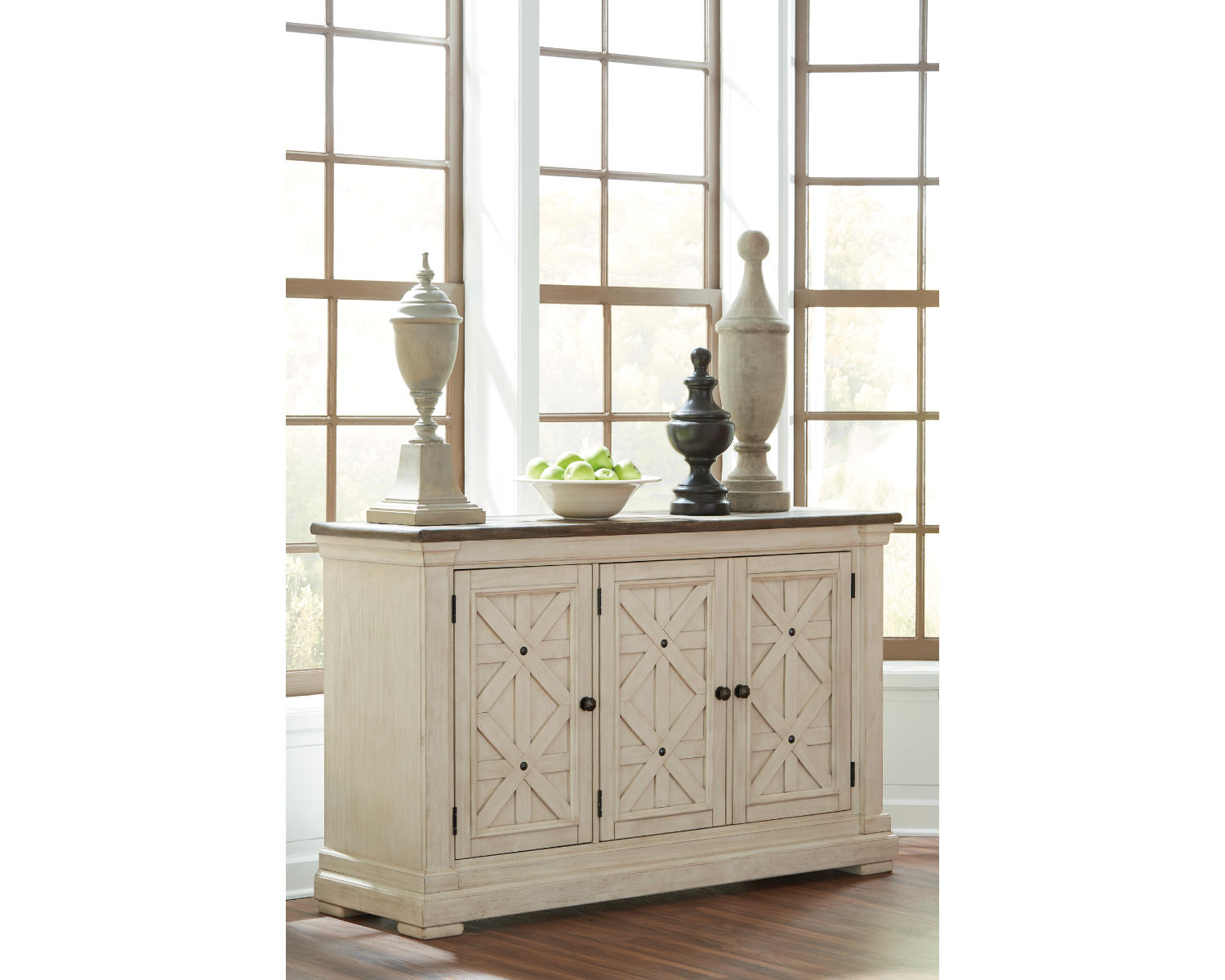 Bolanburg Dining Server