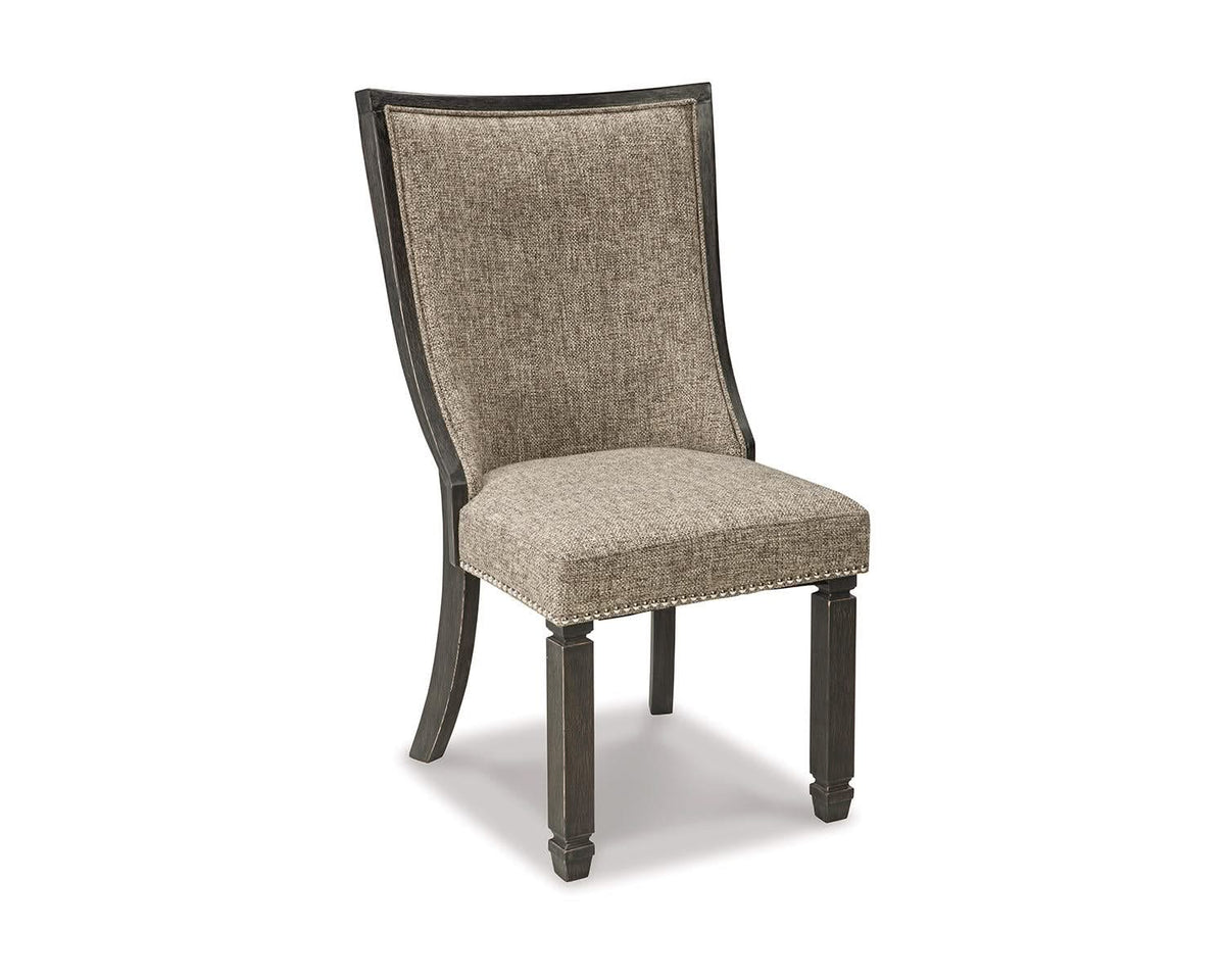 Tyler Creek Dining Table and 4 Chairs