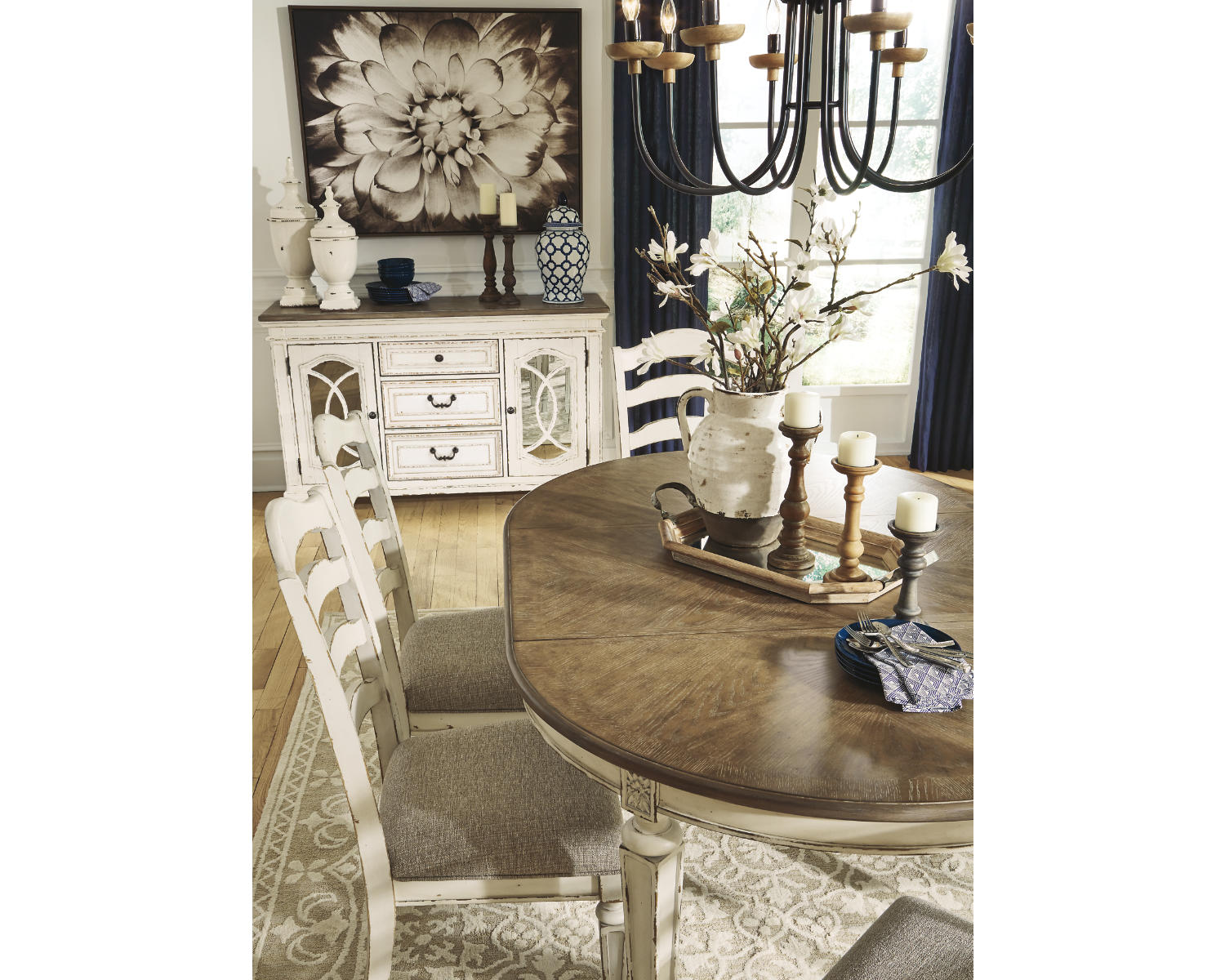 Realyn Dining Extension Table
