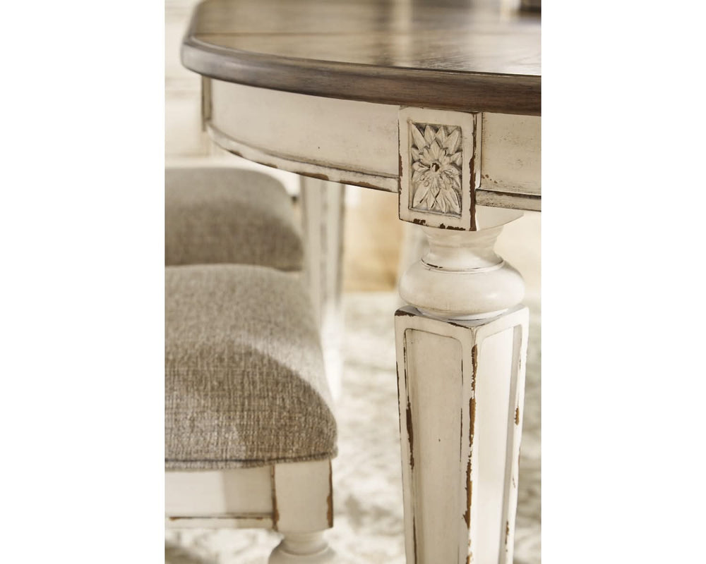 Realyn Dining Table and 6 Chairs