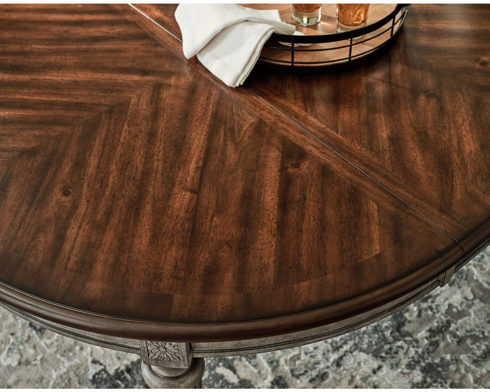 Mesa de comedor y 4 sillas Lodenbay