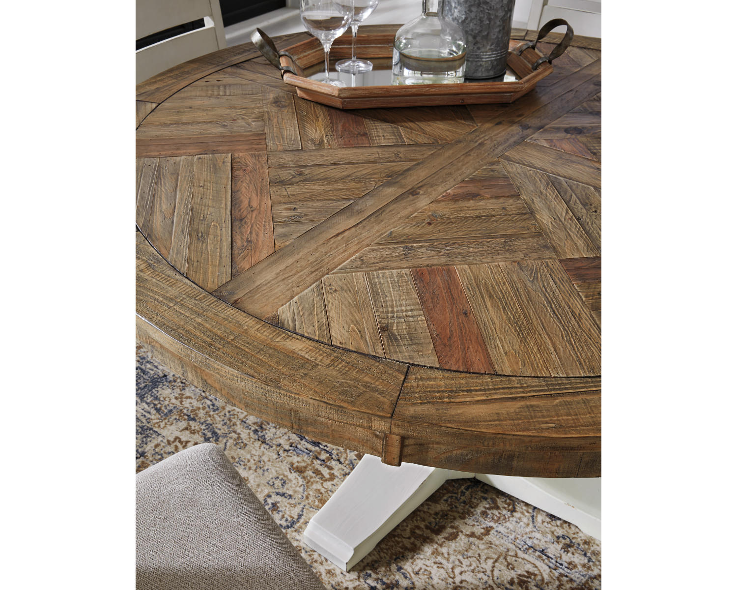 Grindleburg Dining Table