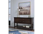 Lavinton Dining Server