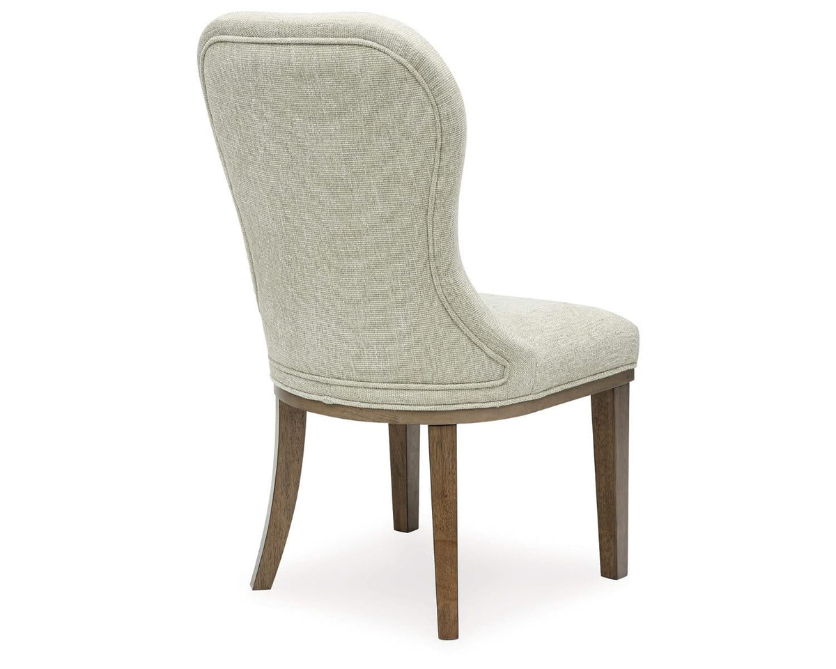 Mesa de comedor Sturlayne y 6 sillas