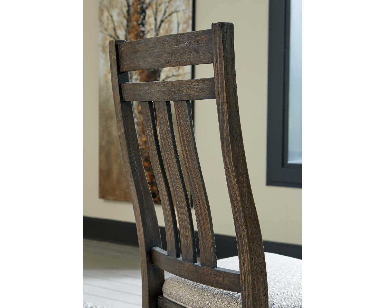 Wyndahl Dining Table and 6 Chairs