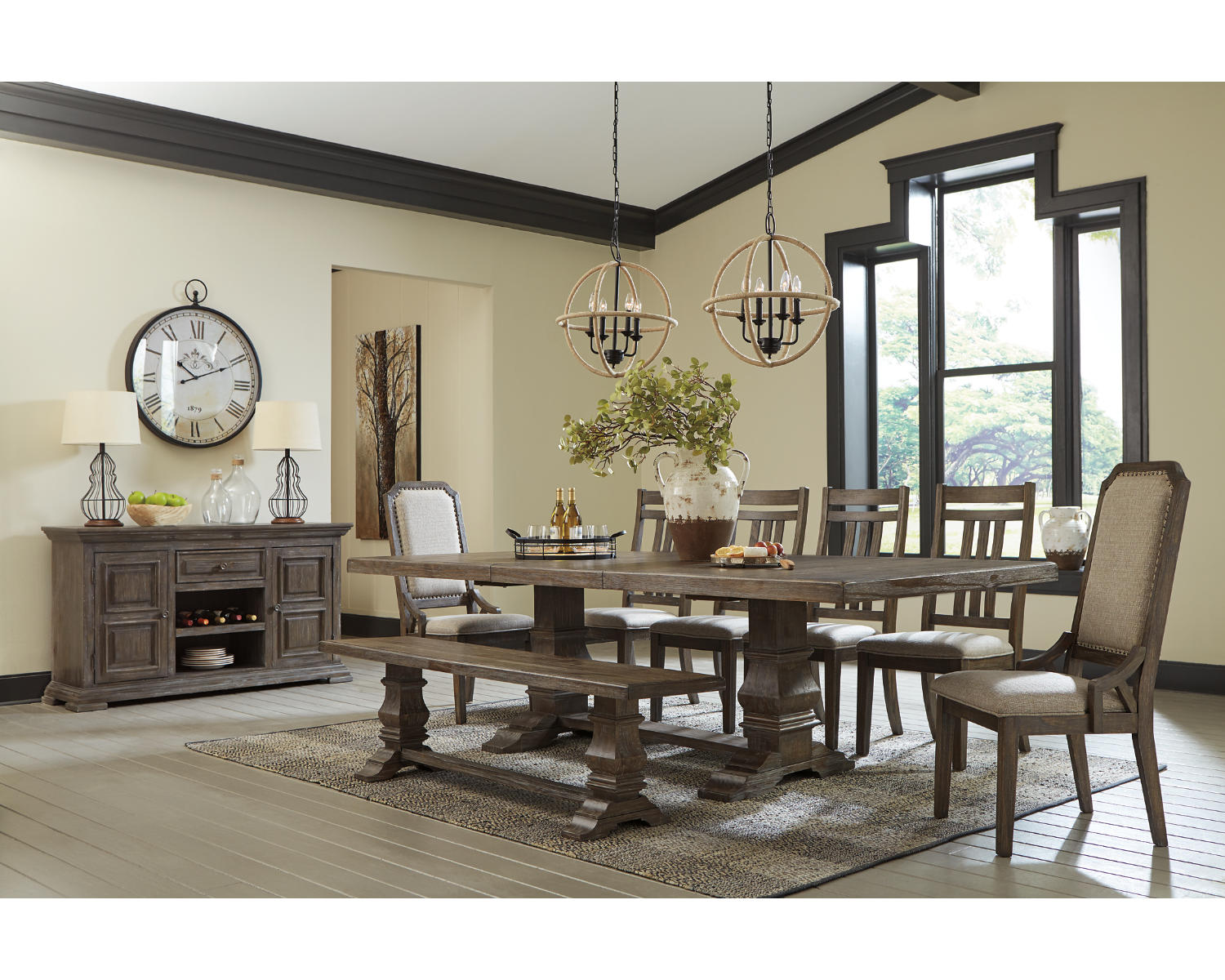Wyndahl Dining Table