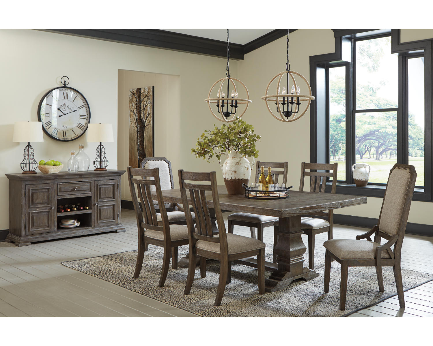 Wyndahl Dining Table