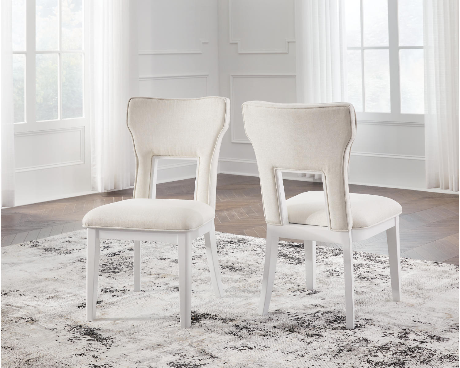 Chalanna Dining Chair (Set of 2)