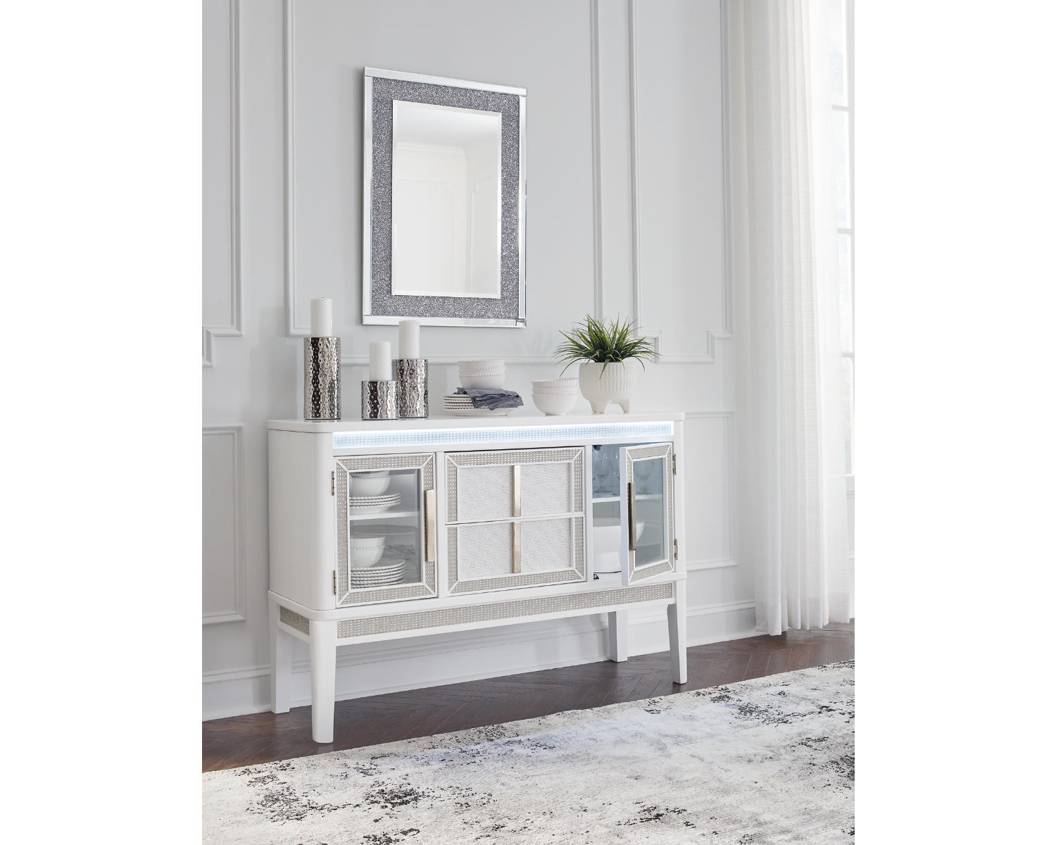Chalanna Dining Server