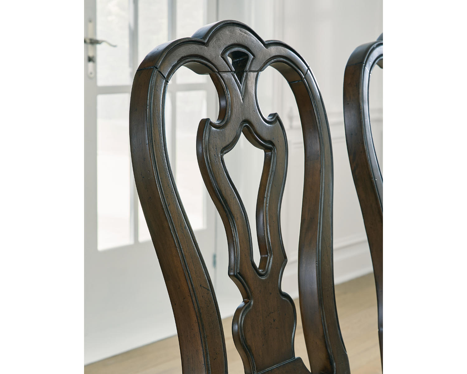 Maylee Dining Table and 4 Chairs