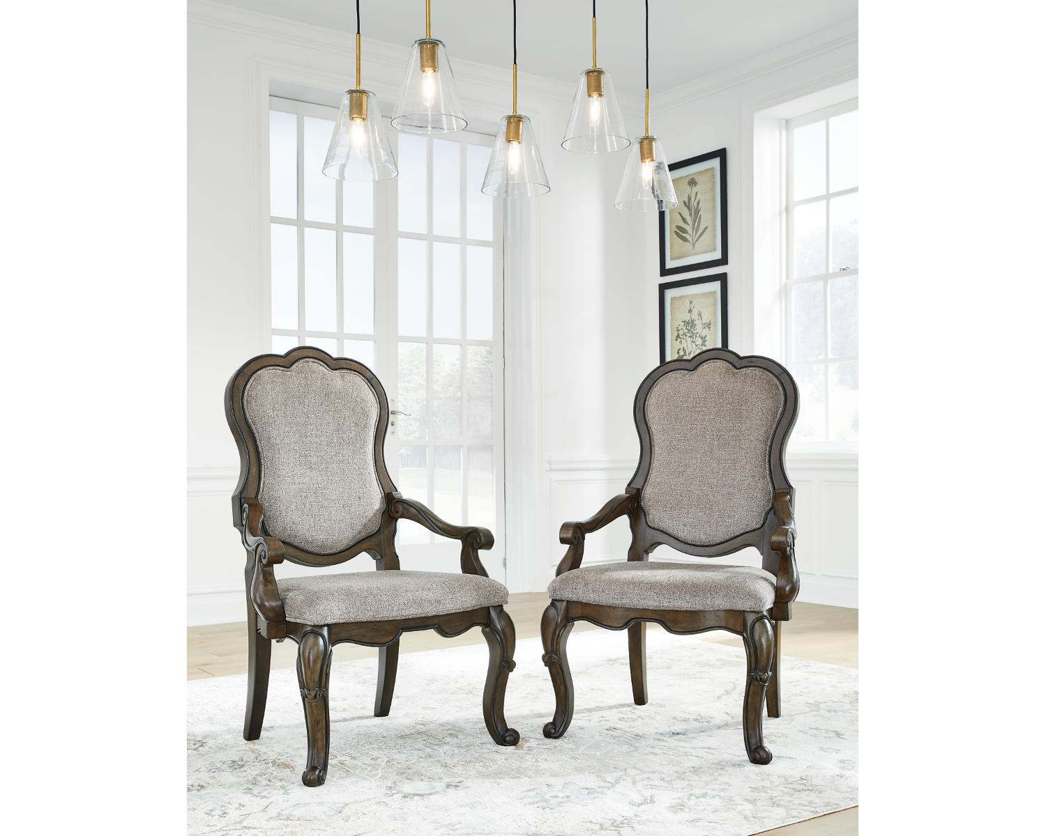 Maylee Dining Chair (Set of 2)