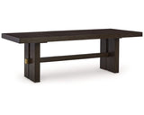 Mesa de comedor y 4 sillas Burkhaus