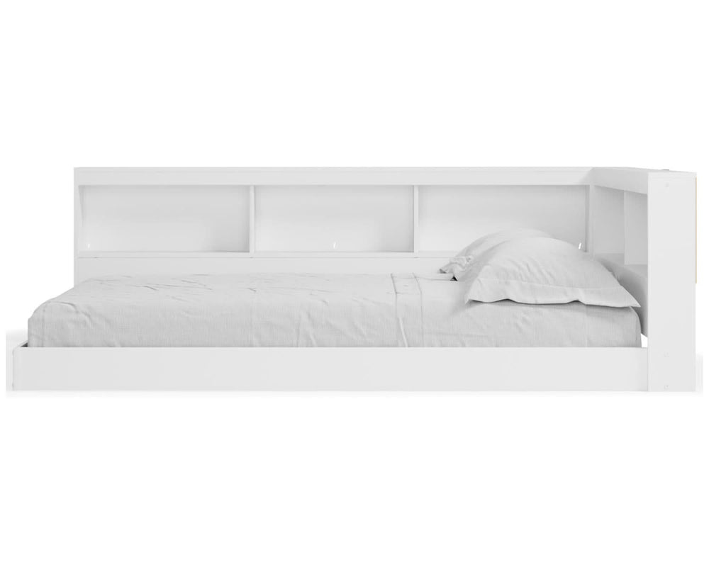 Cama con estantería completa y espacio de almacenamiento Piperton