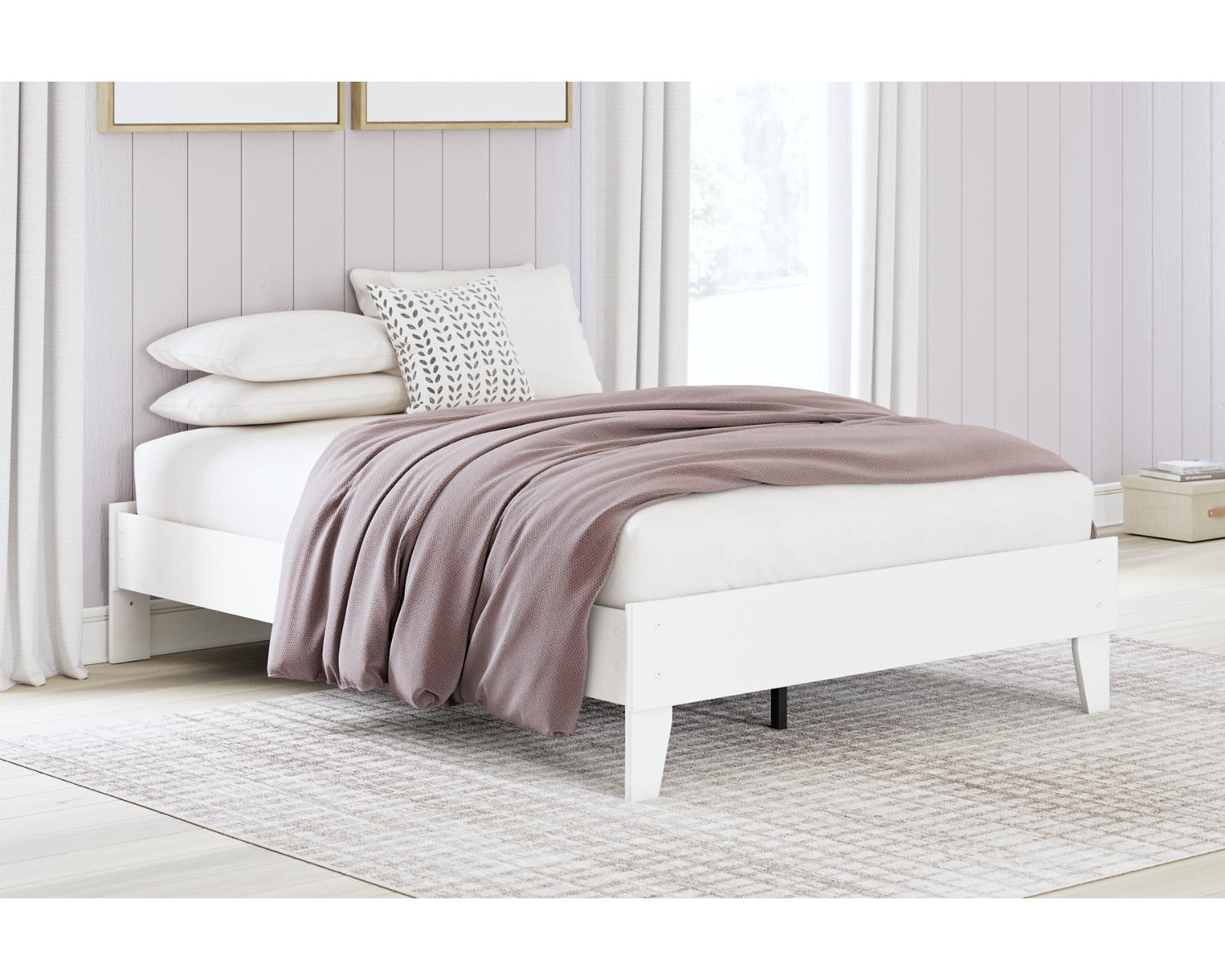 Hallityn Full Platform Bed