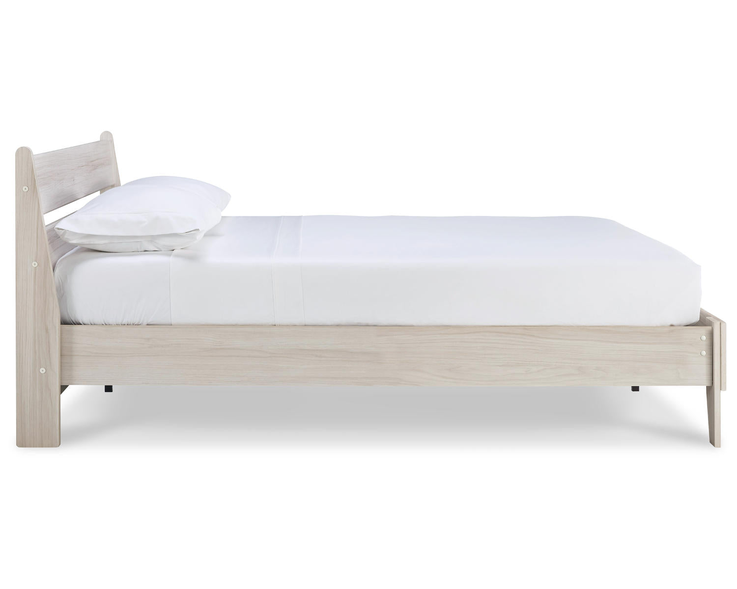 Socalle Queen Panel Platform Bed with Dresser and Nightstand