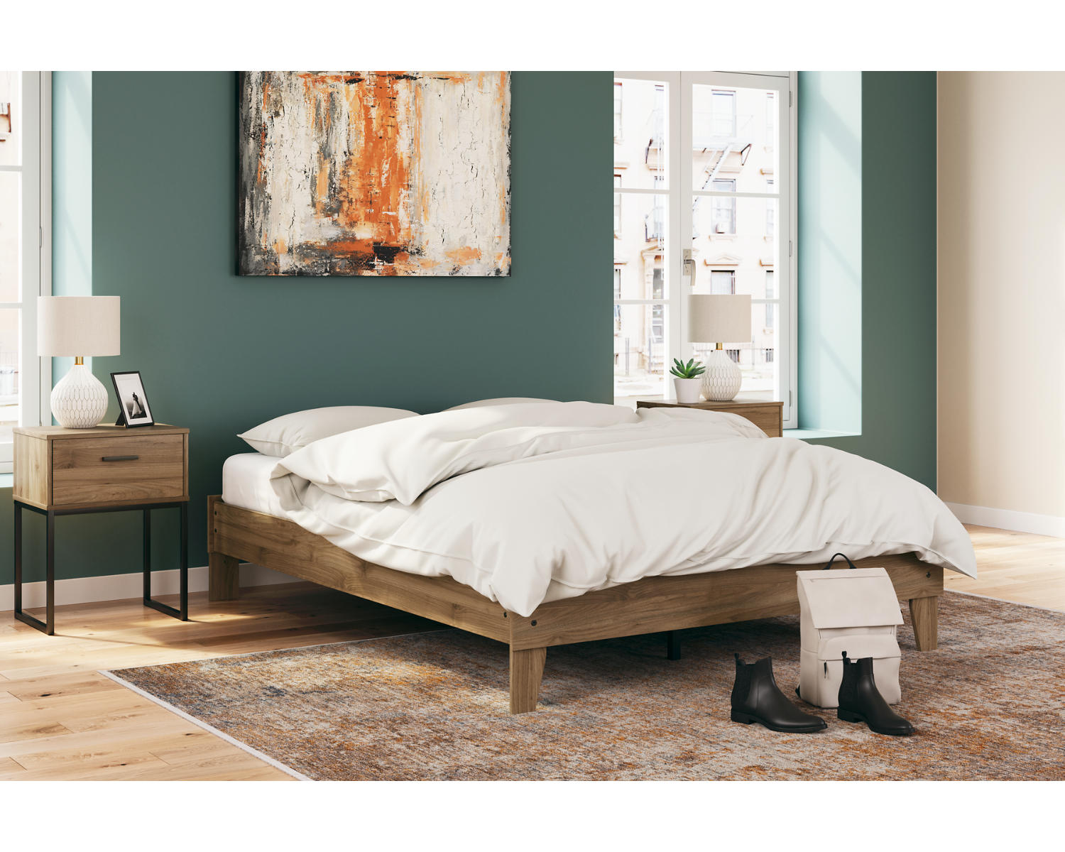 Deanlow Queen Platform Bed