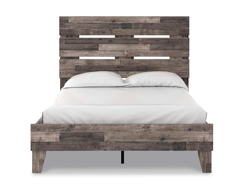 Neilsville Full Panel Platform Bed