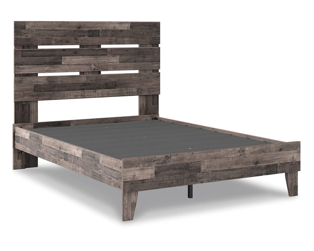 Neilsville Full Panel Platform Bed