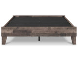 Cama Queen con plataforma Neilsville