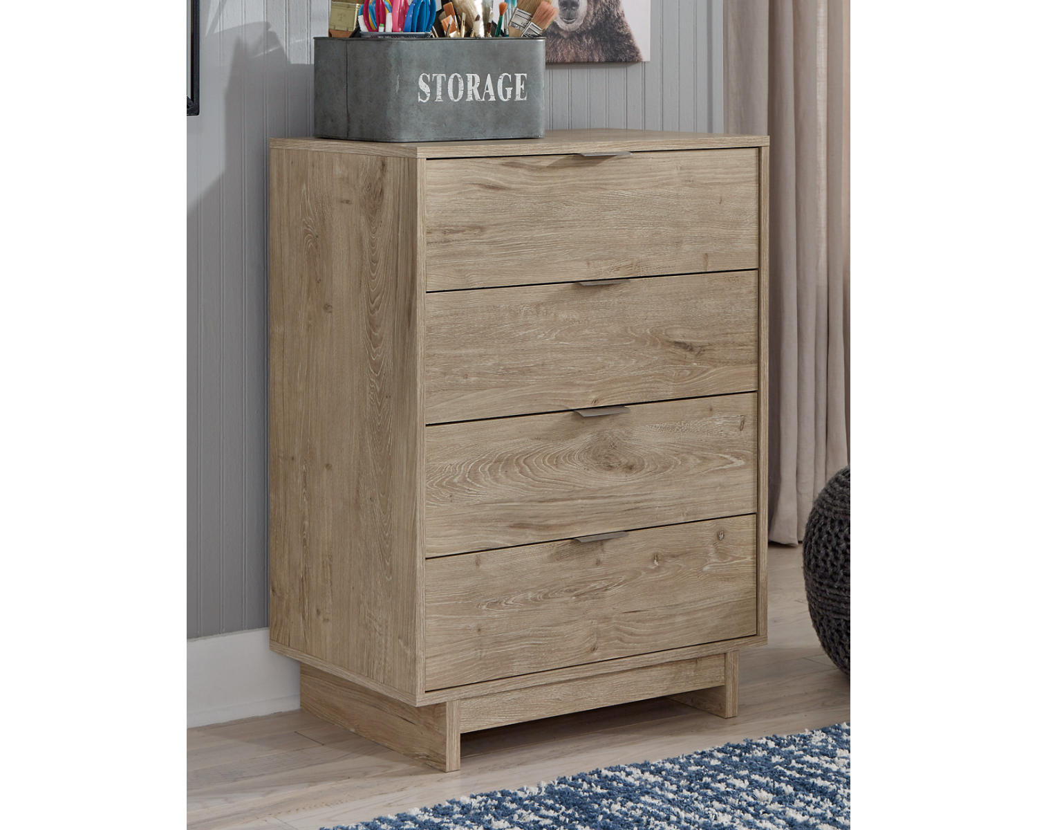 Oliah Chest of Drawers
