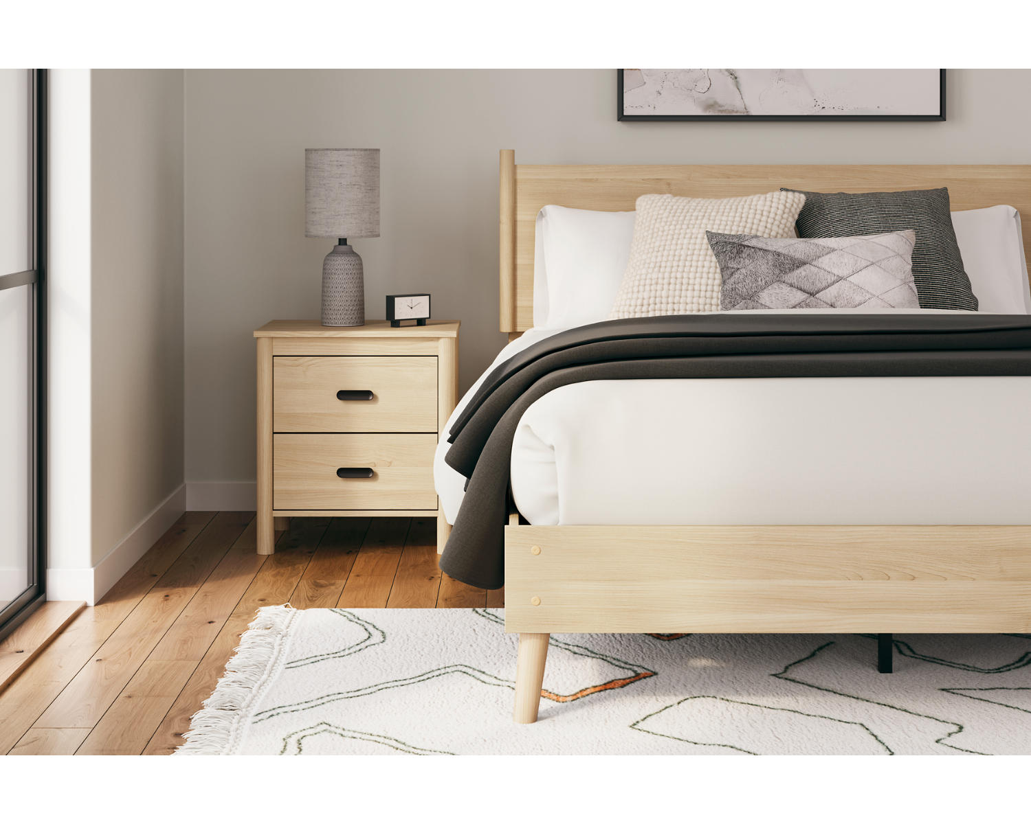 Cabinella Queen Platform Panel Bed