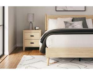 Cabinella Queen Platform Panel Bed