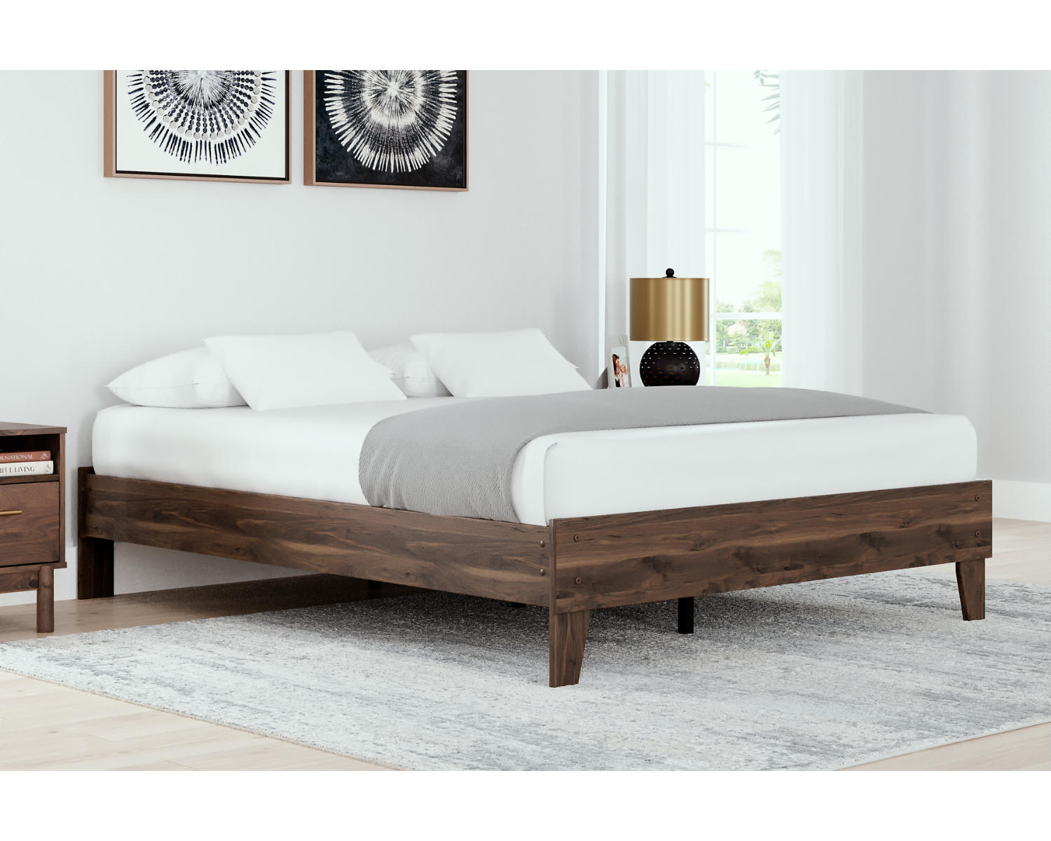 Calverson Queen Platform Bed