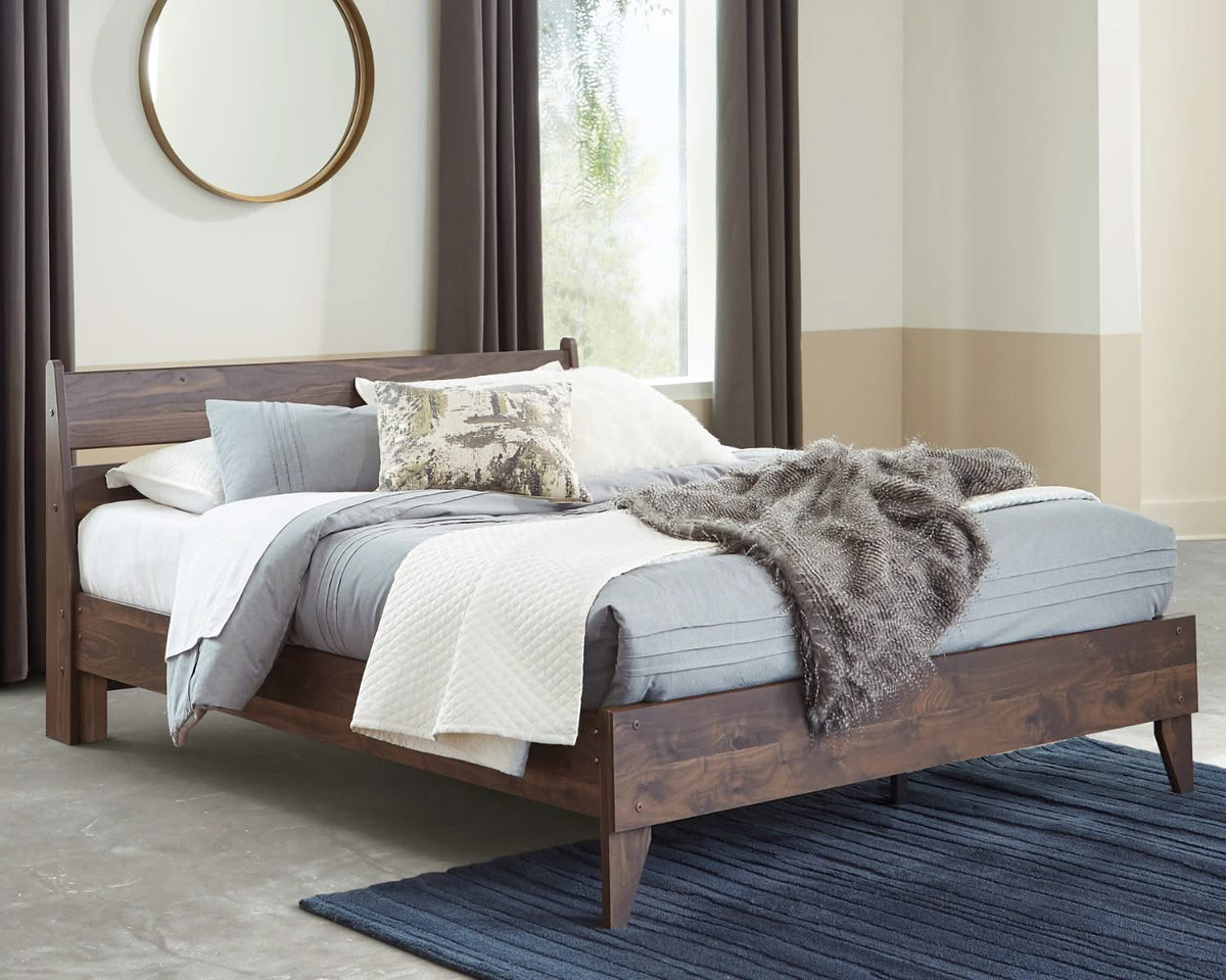Cama de plataforma con paneles completos Calverson